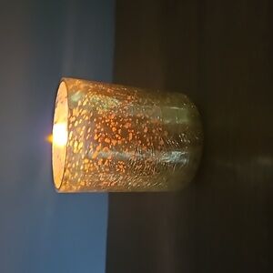 Illume candle.